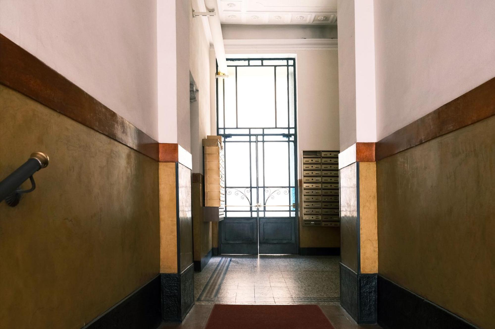 Comecasa Fashion Apartment In Via Mantova Milano Exteriör bild